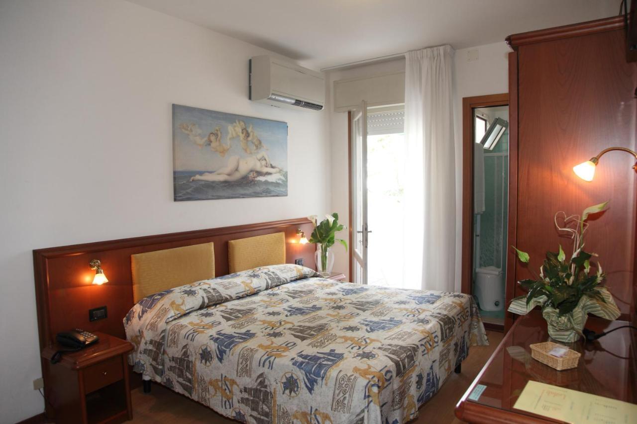 Hotel Gran Venere Beach 3 Superior Bibione Luaran gambar